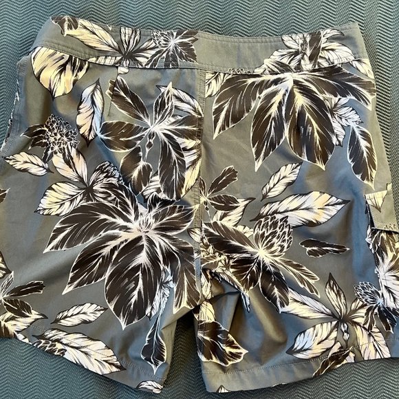Good Threads Men's Swim Trunks, 32" waist - Picture 2 of 5
